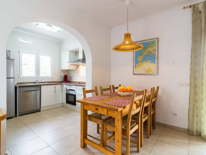 Casa rural para 6 personas, con Terraza además de Jardín y Piscina en Alcalalí - 3