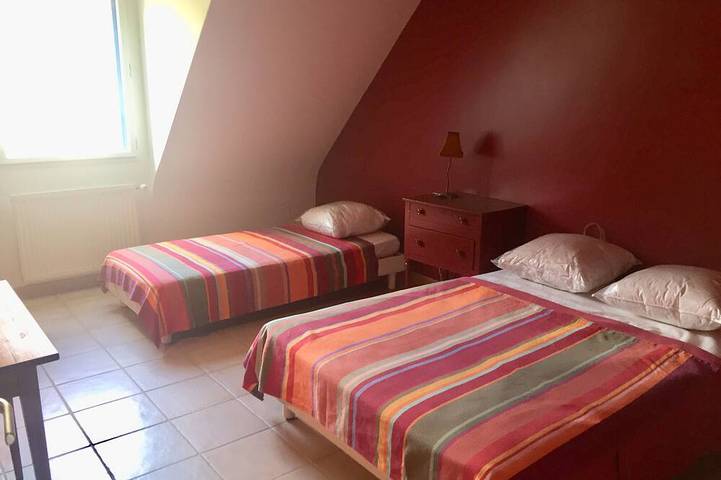 Location de vacances pour 11 personnes, avec terrasse et jardin dans Plage de Lanséria - 3