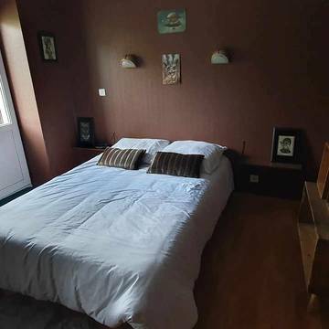 Chambre d’hôte pour 4 personnes, avec jardin et vue à Bouilland