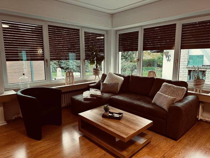 Ferienwohnung für 4 Personen, mit Terrasse und Garten sowie Sauna und Ausblick in Holzminden