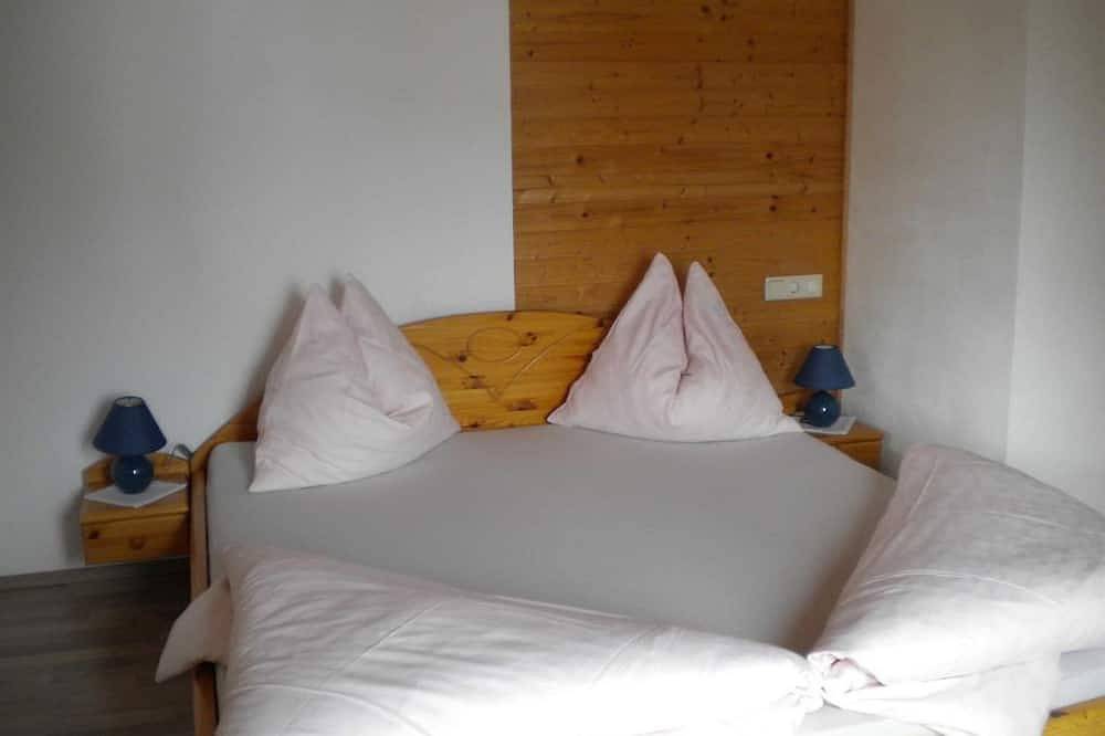 Ganze Wohnung, Ferienwohnung Rofan - Haus Abendstein in Steinberg am Rofan, Kaisergebirge