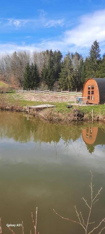 Cottage pour 2 personnes, avec vue et vue sur le lac dans Harcy