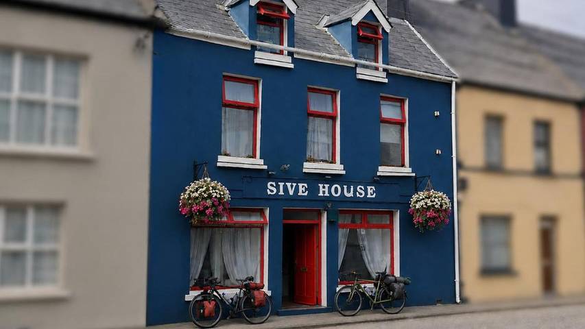 Hostel for 2 people, with Terrace and Garden in Cahersiveen
