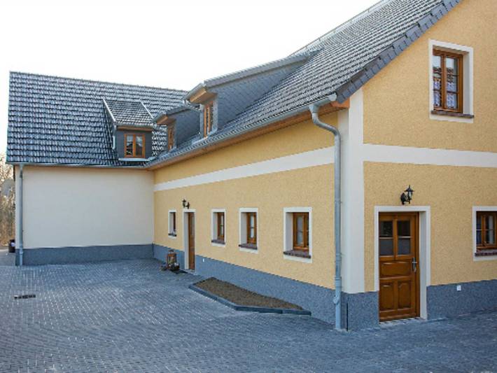 Ferienwohnung für 3 Personen, mit Balkon und Terrasse sowie Garten in Dreiheide