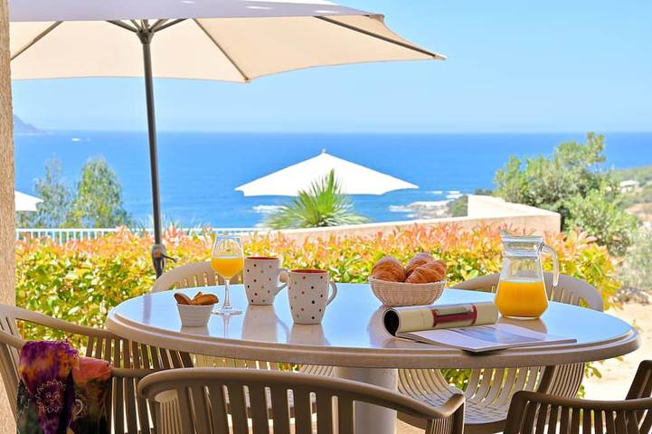 Appartamento vacanze per 5 persone, con piscina e terrazza - 1