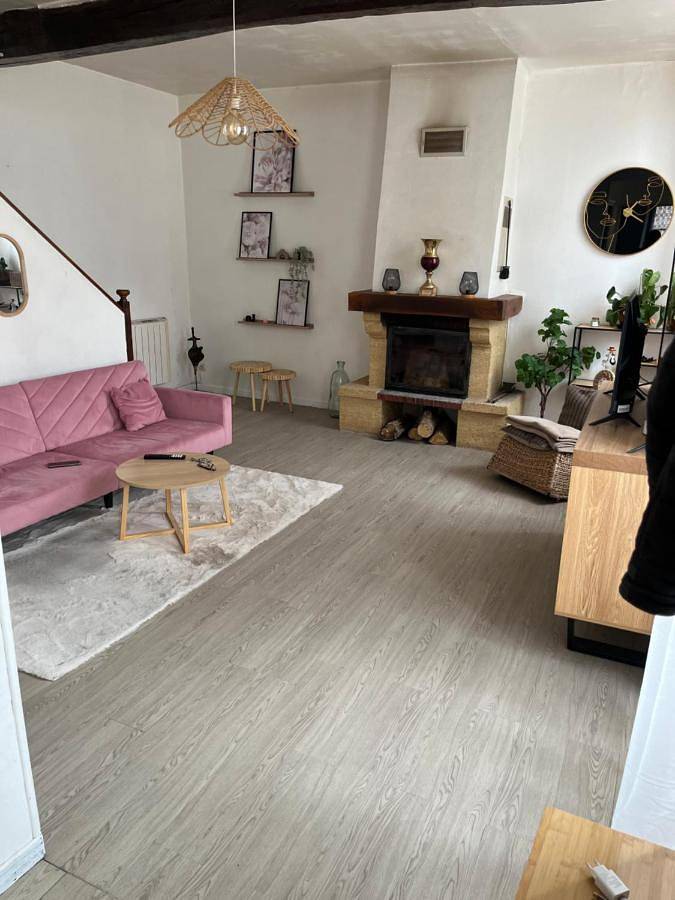 Location de vacances pour 6 personnes, avec Terrasse à Michery