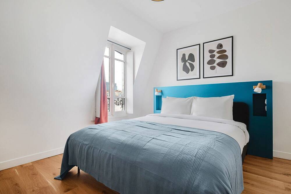 Entire apartment, Blueground | Levallois-Perret, view, nr République in Levallois-Perret, Hauts-de-Seine