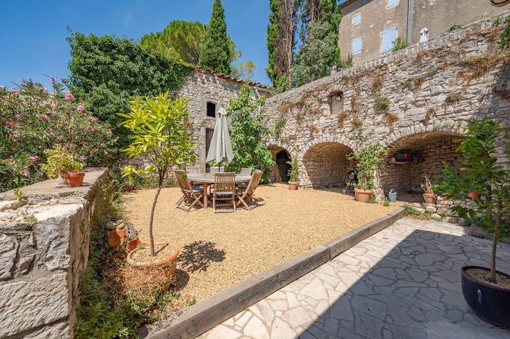 Villa pour 6 personnes, avec Terrasse et Piscine