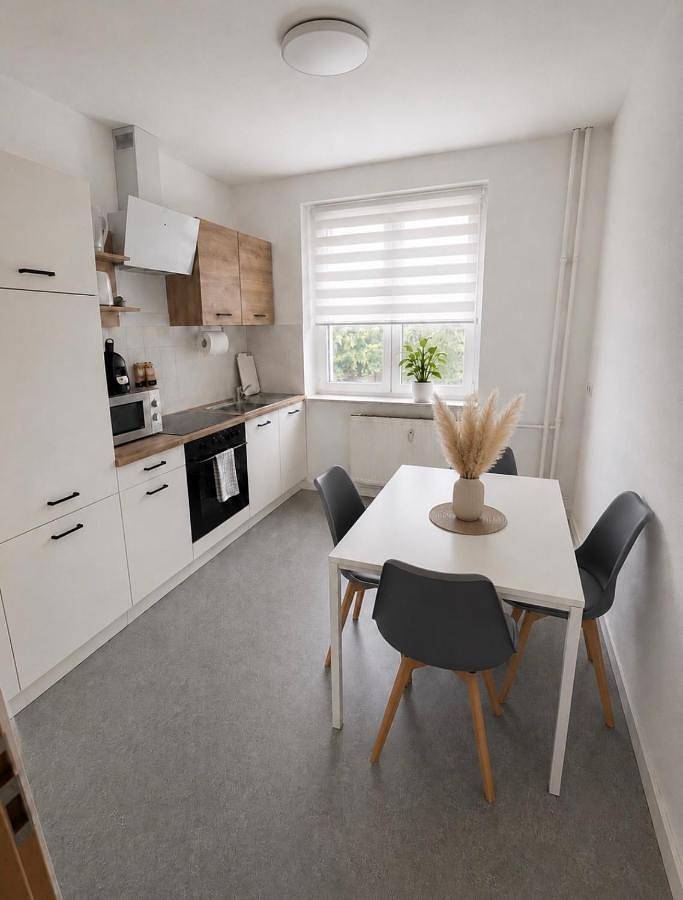 Ferienhaus für 24 Personen, mit Terrasse und Garten sowie Ausblick in Calbe (Saale) - 3