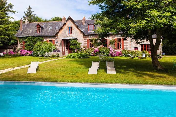 Chambre d’hôte pour 2 personnes, avec Terrasse et Jardin ainsi que Piscine et Vue à Concarneau