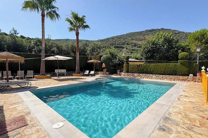 Villa pour 8 personnes, avec jardin - 1
