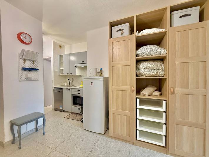 Appartement entier, Le Bleu Majorelle – Évasion en bord de mer in La Bergerie, Hyeres