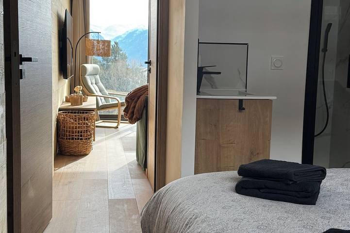 Gîte pour 8 personnes à Égat - 4