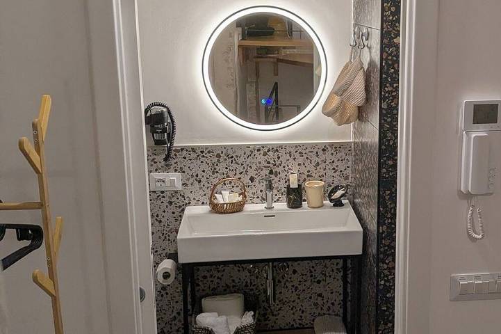 Charming 1-bedroom house in adorable Putignano with WiFi, AC in Putignano, Province de Bari