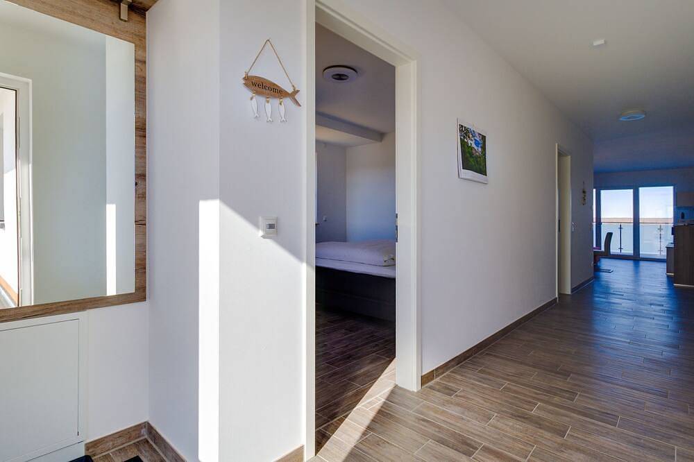 Ganze Wohnung, Kapitänskajüte by Interhome in Großpösna, Leipziger Neuseenland