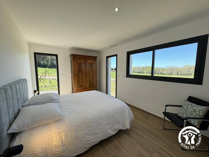 Gîte pour 4 personnes, avec Terrasse et Piscine à Trouillas - 3