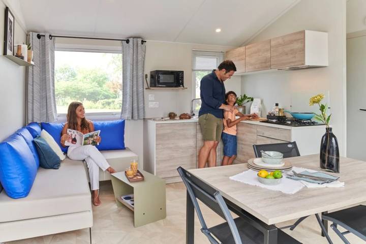Camping pour 8 personnes, avec bassin pour enfant