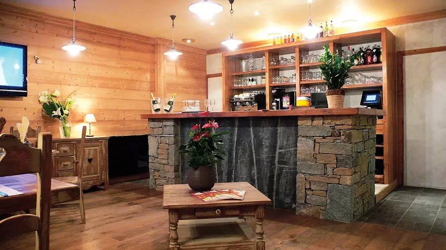 Entire apartment, 2 Room Apartment 8 People Cabin in Brides-les-Bains, Les Trois Vallées