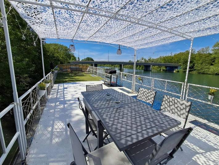 Bateau pour 8 personnes, avec vue et terrasse dans Île de France - 4