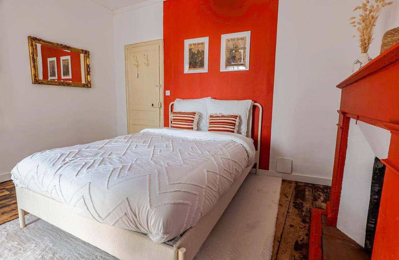 Double Room with Private Bathroom in Pontrieux, Région de Guingamp