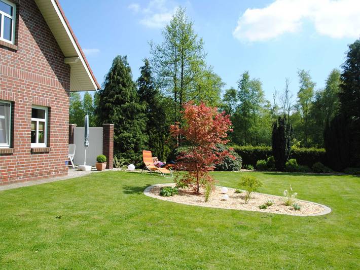 Ferienwohnung für 3 Personen, mit Terrasse und Garten in Rhauderfehn - 2