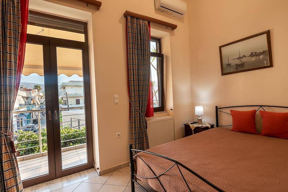 Ganze Wohnung, Double bed Bedroom 10 minutes from the Beach in Kissamos, Chania und Umgebung