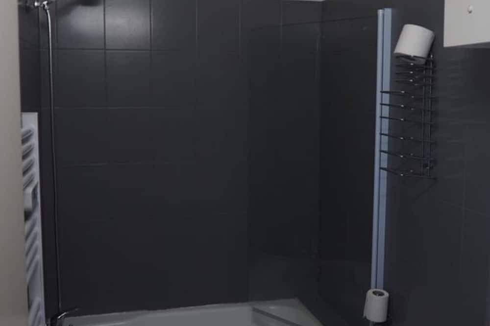 Appartement entier, Appartement T2 cœur station avec piscine chauffée - Le Lioran in Le Lioran, Laveissière