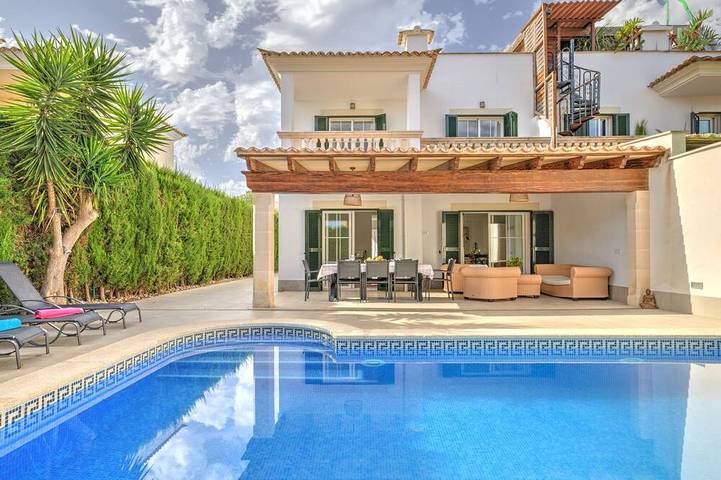 Casa rural para 8 personas, con jardín además de piscina y balcón - 1