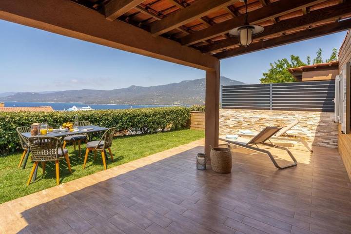 Villa pour 6 personnes, avec jacuzzi ainsi que piscine et jardin à Propriano - 4