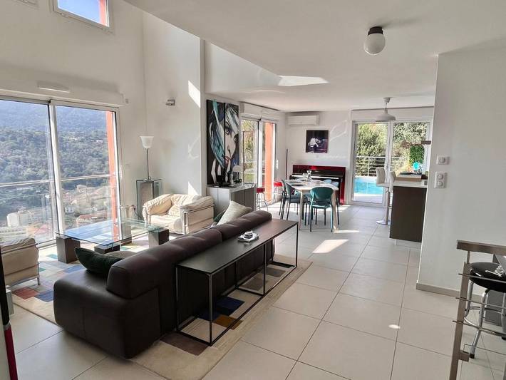 Villa pour 8 personnes, avec piscine ainsi que jardin et jacuzzi à Menton - 2