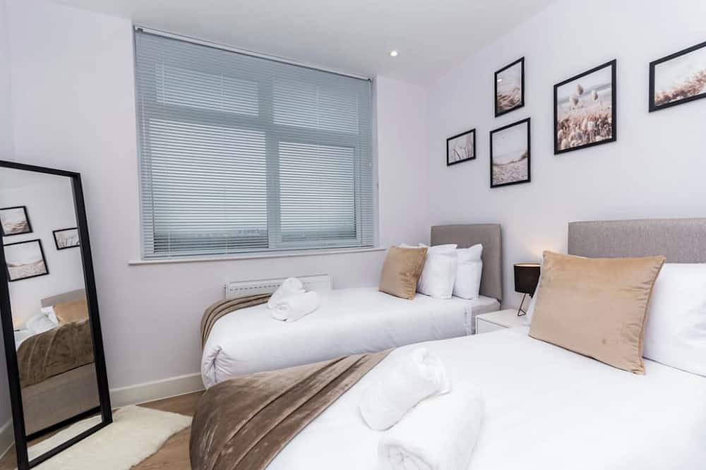 Entire apartment, Elegant Central★Private Parking★Leisure★Contractor in Aylesbury, Buckinghamshire