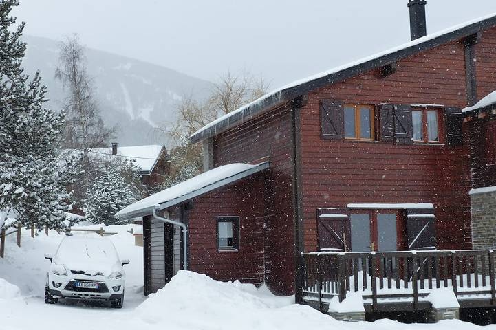 Gîte pour 7 personnes, avec Terrasse et Jardin à Eyne