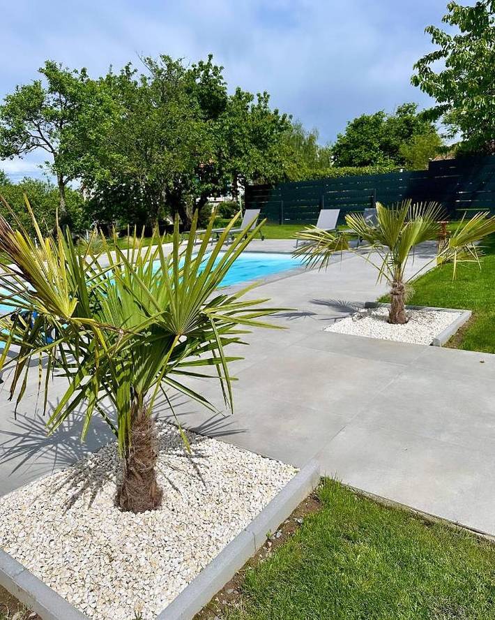 Gîte pour 2 personnes, avec piscine ainsi que terrasse et jardin dans Montcel (Puy-de-Dôme)