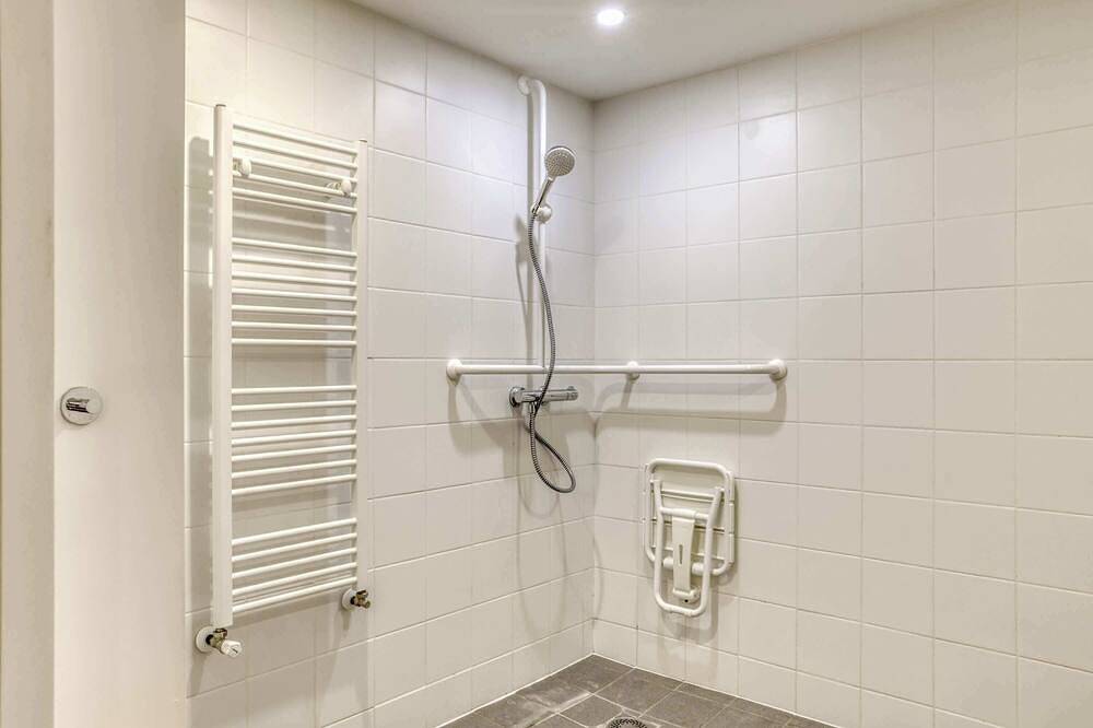 Entire apartment, Colivi 201 Studio Supérieur 30m2 Gare Annemasse in Annemasse, Saint-Julien-en-Genevois region