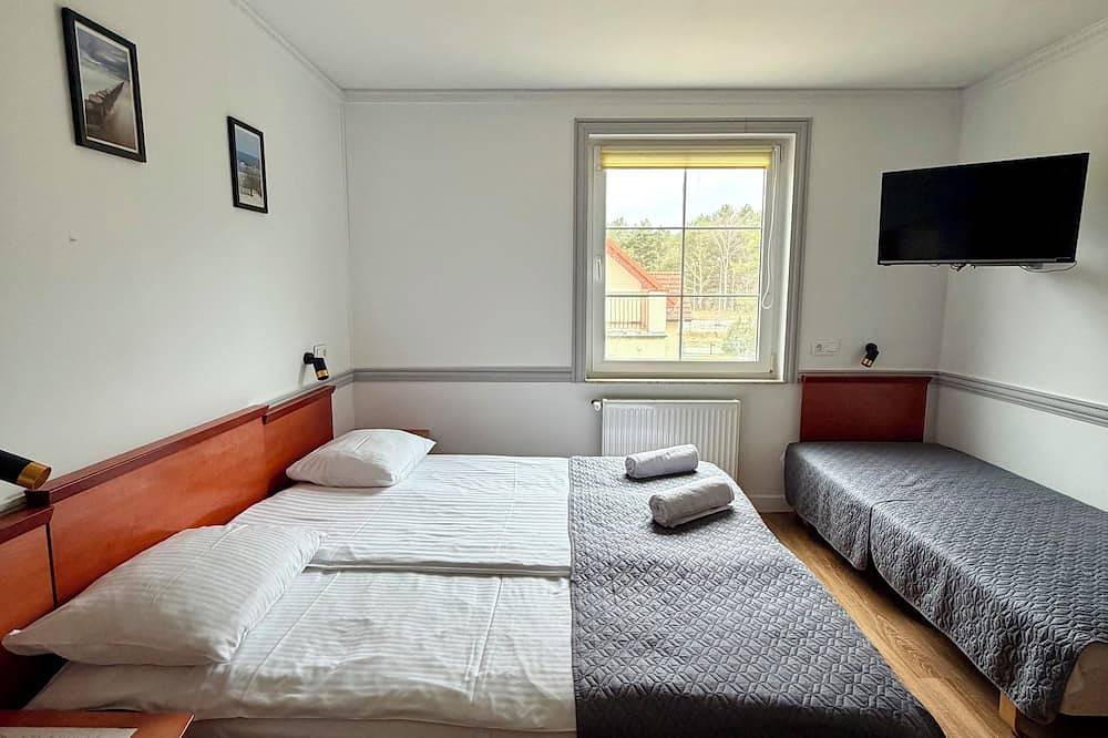 Ganze Wohnung, 3 Personen Studio 300 meter zum Strand Dźwirzyno/Kolberg in Dźwirzyno, Baltic Sea Pomerania