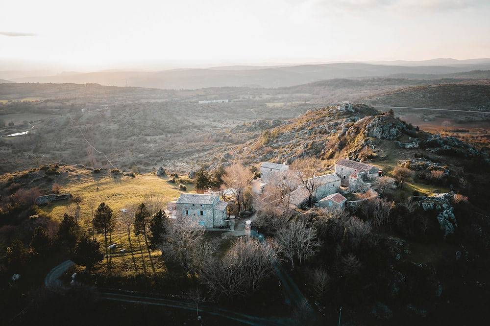 Hameau De Belfort à Blandas / Navacelles    30770   L'Arche. 80 M2 in Blandas, Parc national des Cévennes