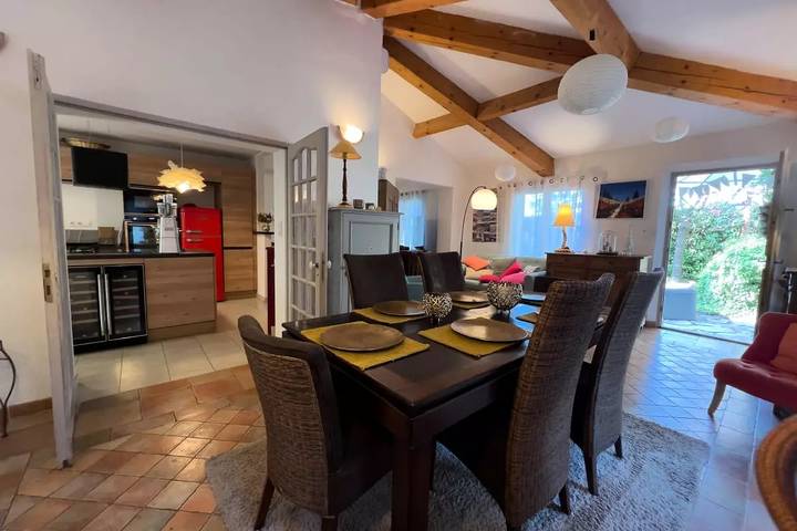 Location de vacances pour 12 personnes, avec sauna et jardin à Roquefort-les-Pins - 4