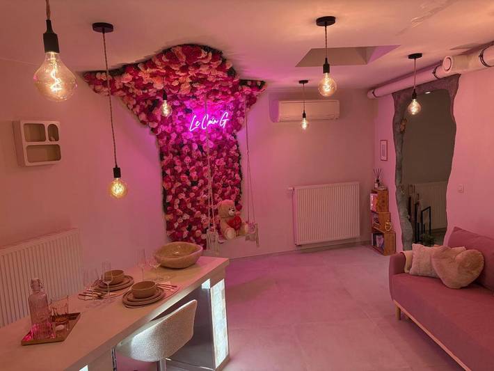 Hôtel pour 4 personnes, avec jacuzzi ainsi que sauna et terrasse à Boussu - 2