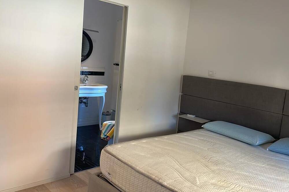 Entire apartment, A Due Passi in Castel di Lama, Ascoli Piceno Province