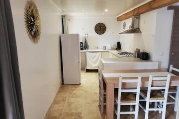 Chambre D’hôte pour 4 Personnes dans Tour-de-Faure, Parc Naturel Régional des Causses du Quercy, Photo 2