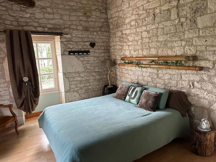 Gîte pour 5 personnes, avec terrasse ainsi que jardin et piscine dans Saint-Paul-Flaugnac - 3