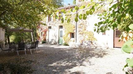 Gîte pour 4 personnes, animaux acceptés à Montréal (Lanquedoc-Roussillon)