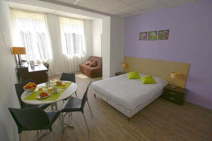 Appart’hôtel pour 2 personnes, avec Vue à Mâcon