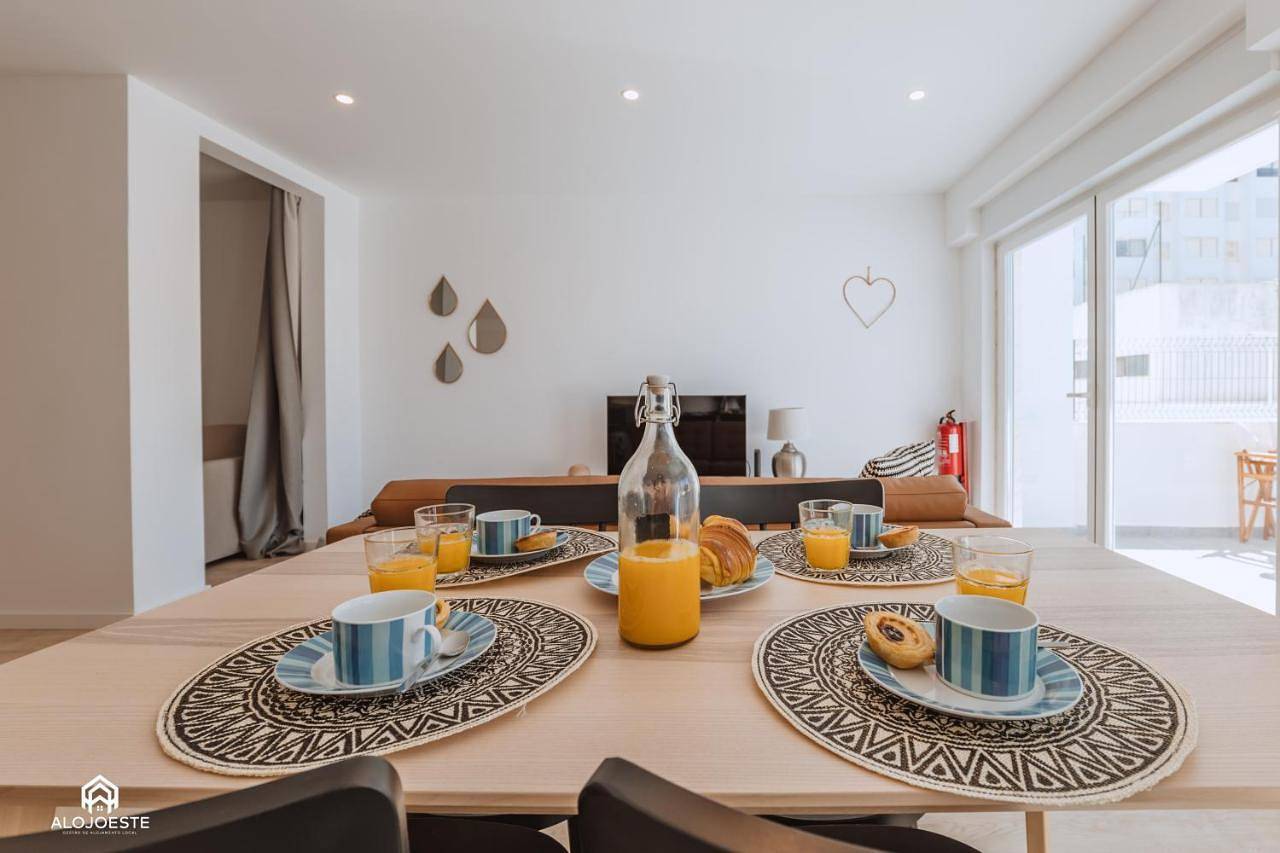 Apartamento inteiro, The Terrace - Santa Cruz in A dos Cunhados e Maceira, Distrito de Lisboa