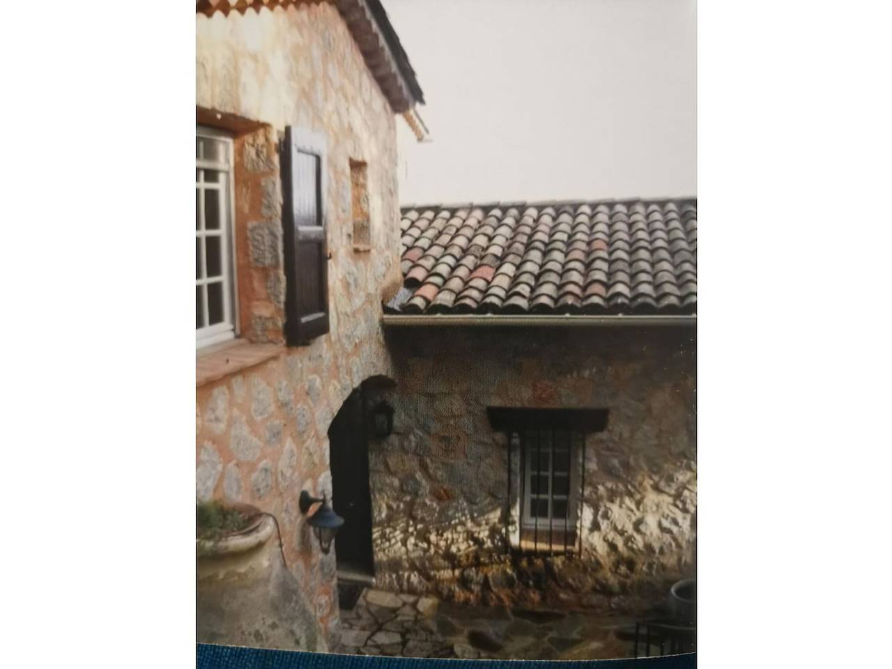 Romantisch stenen huis in Châteauneuf-Grasse, Région de Cannes