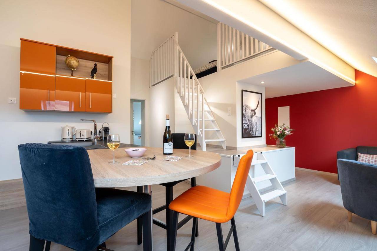 Appartement entier, Apartment in Santenay, Région de Beaune