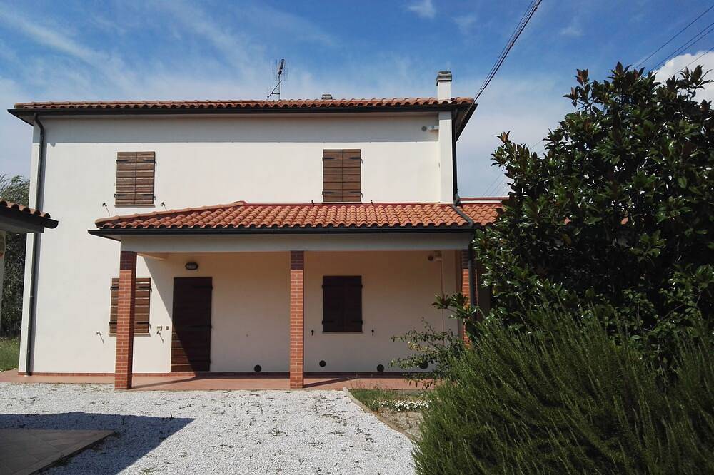 Agriturismo per 4 Persone in Campiglia Marittima, Riviera Toscana