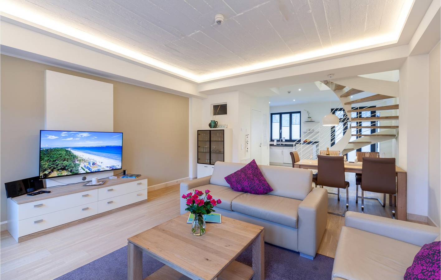 Entire holiday apartment, Beachside Bliss - Modern Apt with Terrace & TV (500m to Strand Binz) in Prora, Bergen auf Rügen and Surroundings