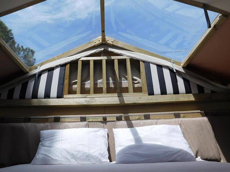 Camping Village Santapomata - Tenda in tela e legno 2 persone - Tenda Mini Lodge (senza servizi igienici) dotata di un piccolo frigorifero in Tirli, Castiglione della Pescaia