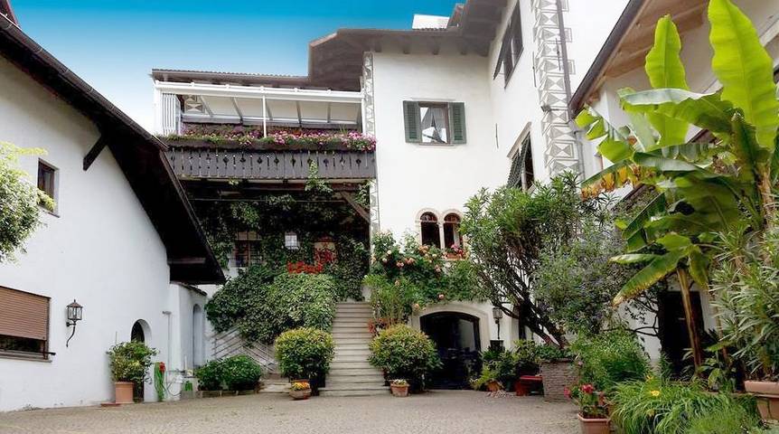 Ferienwohnung für 2 Personen, mit Balkon und Terrasse sowie Ausblick